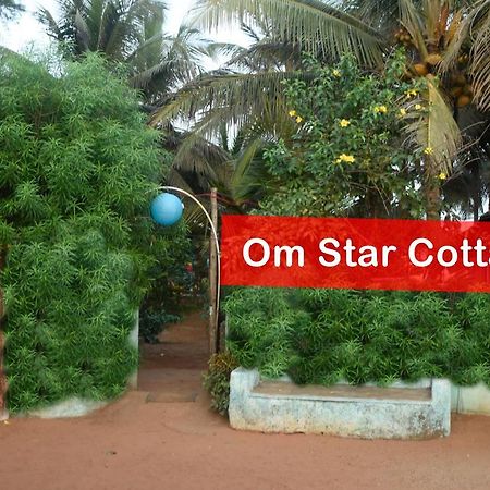 Hotel Om Star Beach Cottage Gokarna  Exterior foto